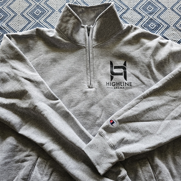 Champion XL Quarter-Zip Pullover Sweatshirt– Soft Fleece, Eco Authentic - Picture 5 of 12